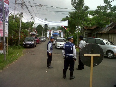 Lebaran Ketupat, Jalan Tonsea Macet